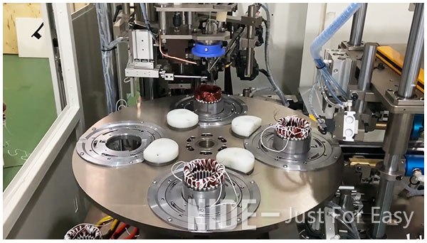 Cooler Fan Motor Stator coil lacing machine.jpg