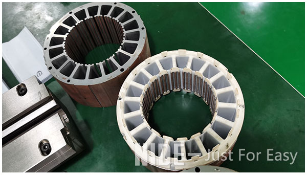 stator slot paper inserting machine.jpg stator slot paper inserting machine.jpg