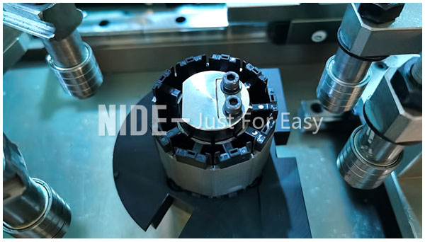 Automatic Segmented stator coil rolling-up machine.jpg